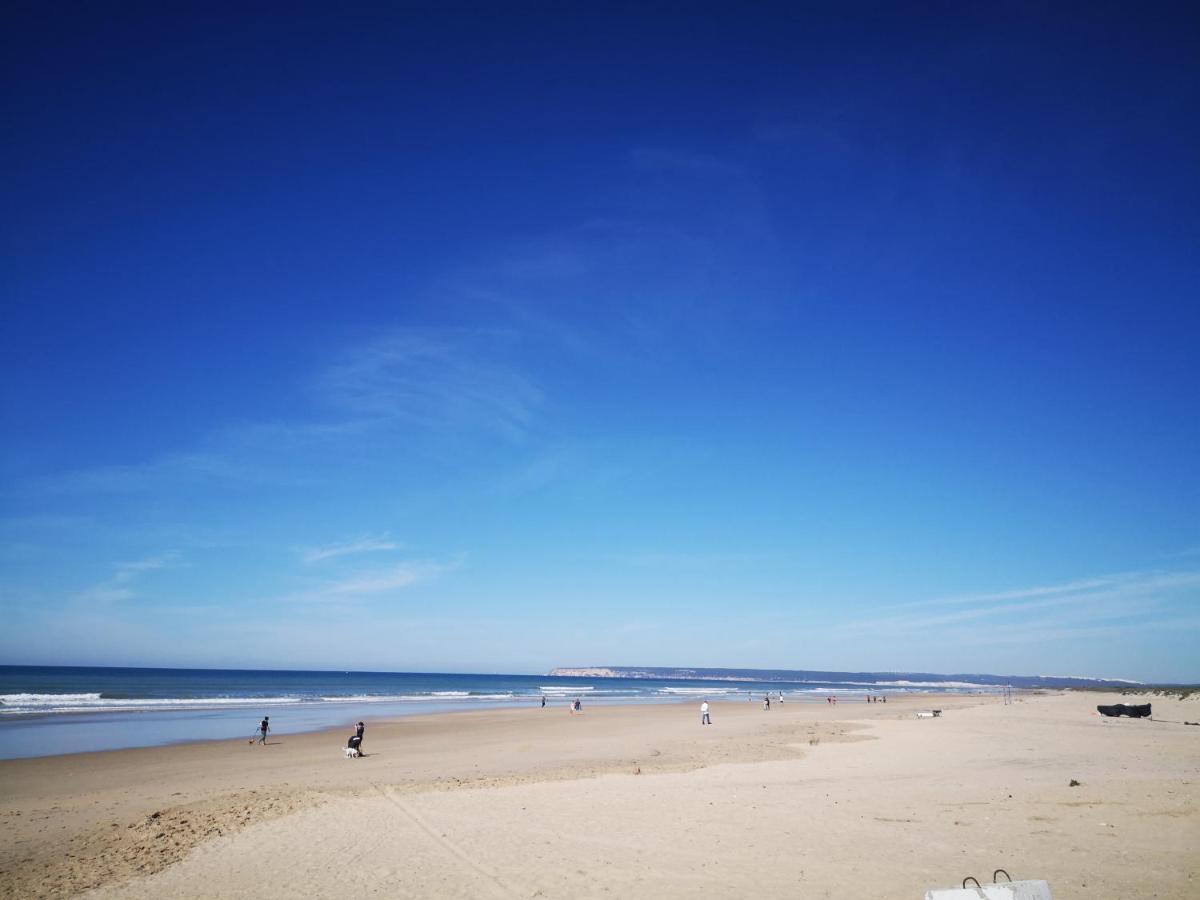 Entres Dos Paraisos: Zahara De Los Atunes Y Tarifa La Zarzuela Екстериор снимка